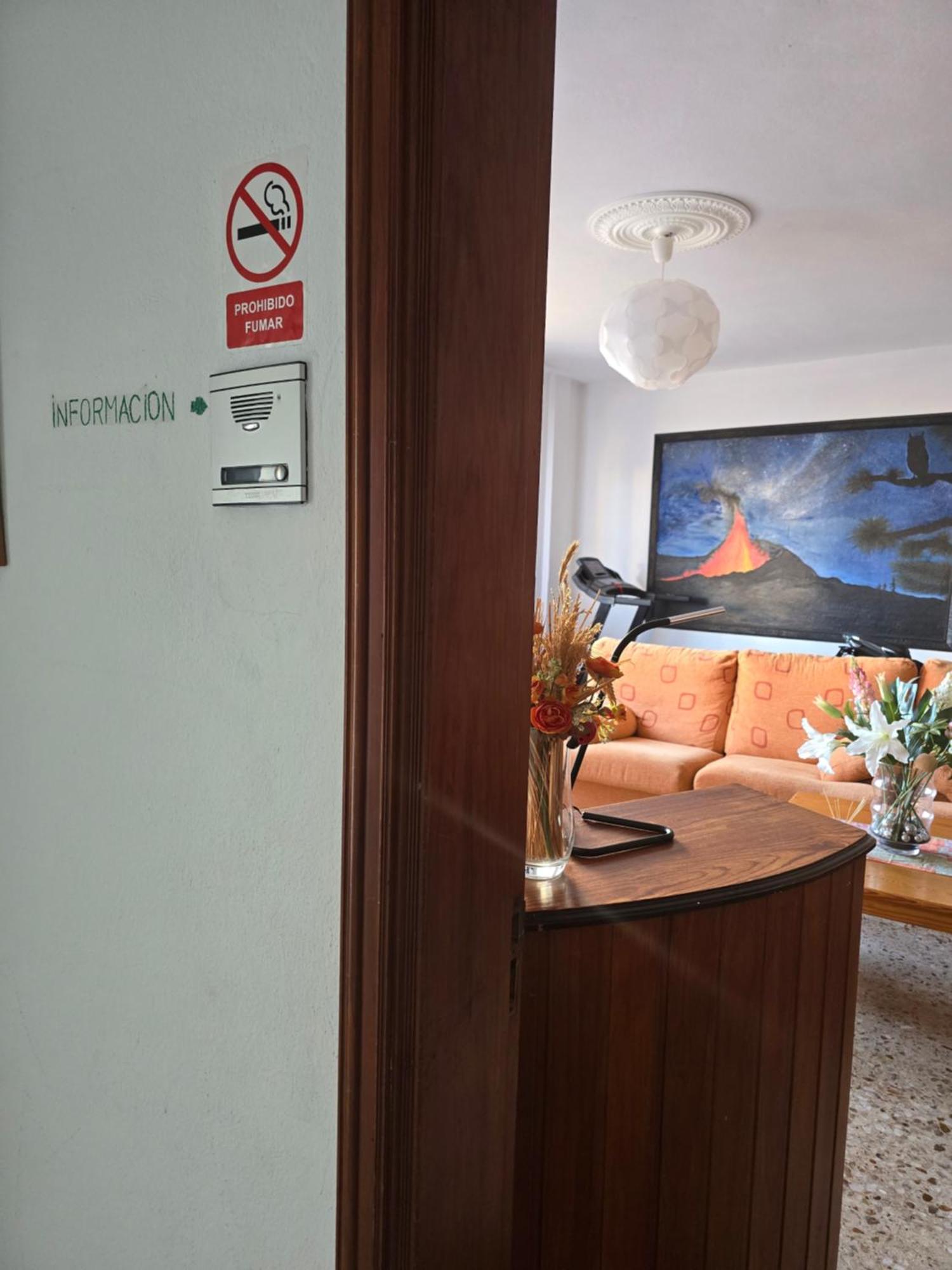 Apartamentos Los Volcanes 프엔칼리엔트디라팔마 외부 사진